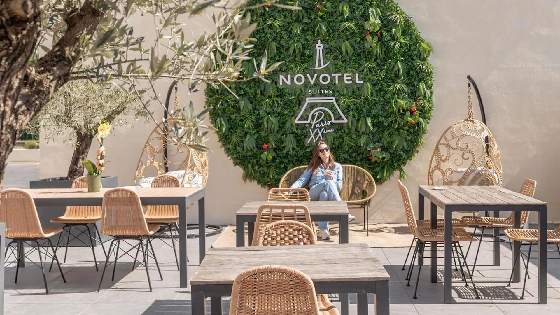 **** Hotel Novotel Suites Paris Montreuil Vincennes France