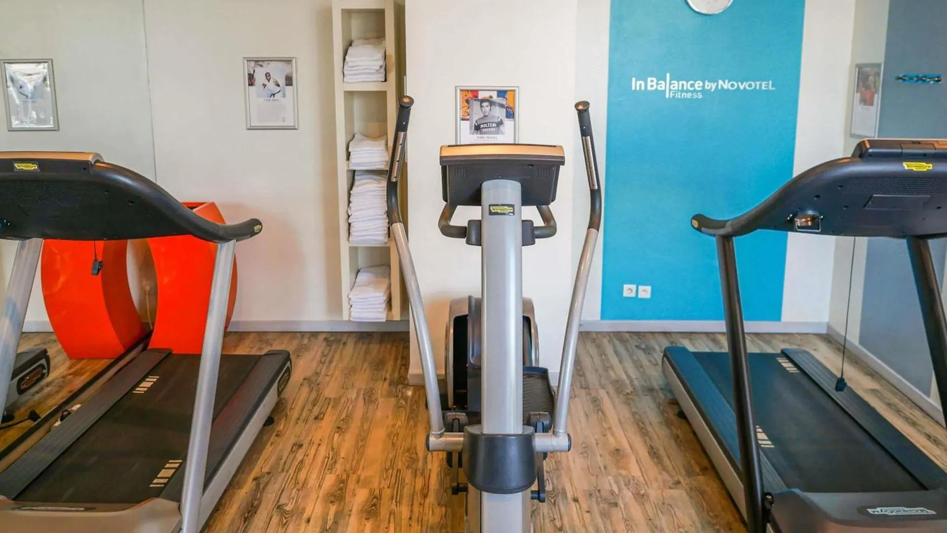 Novotel Suites Paris Montreuil Vincennes 4*,