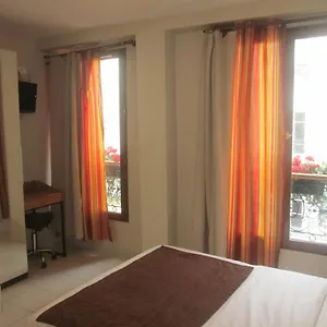 3* Отель Lecluse