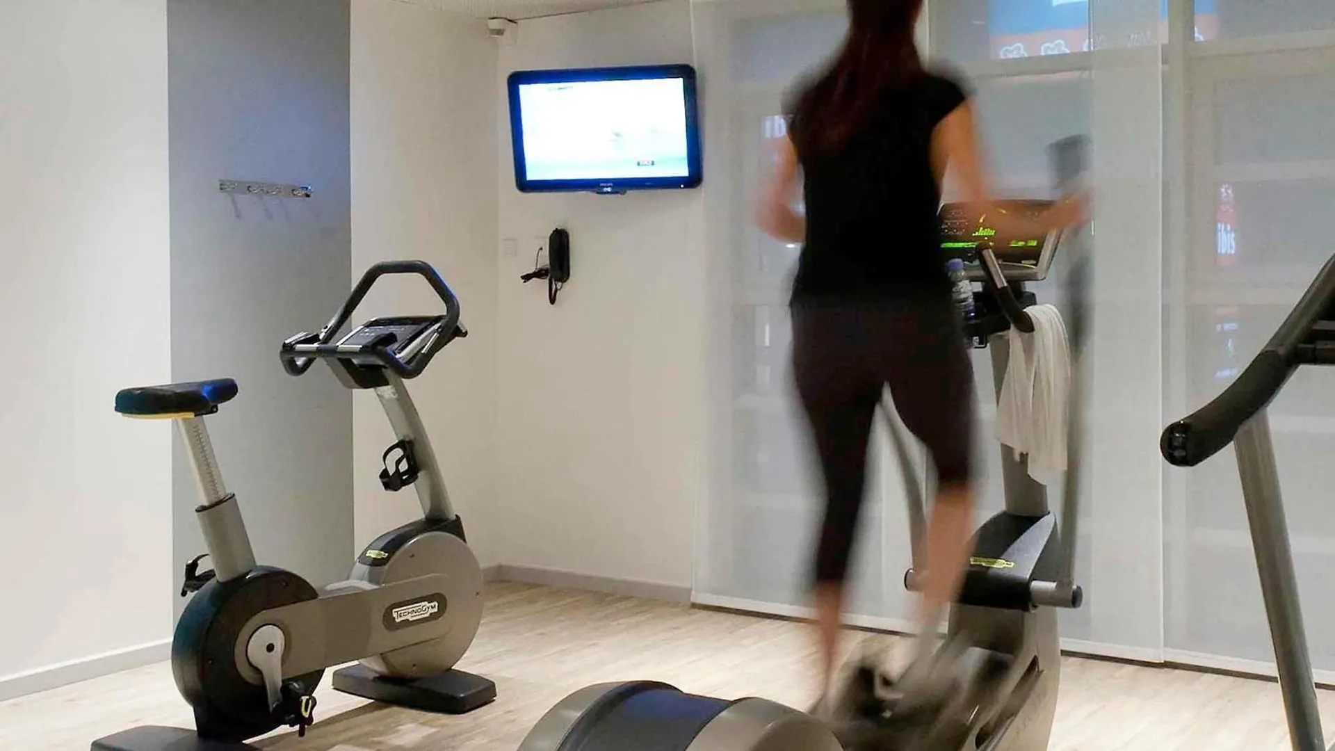 Novotel Suites Paris Montreuil Vincennes 4*,