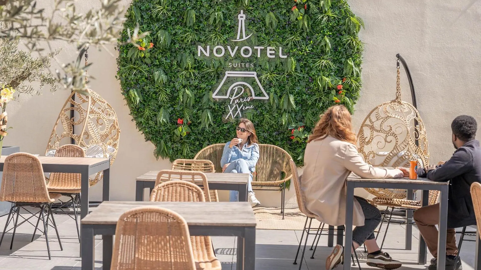 **** Hotel Novotel Suites Paris Montreuil Vincennes France
